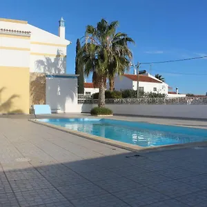 Europa House Manta Rota